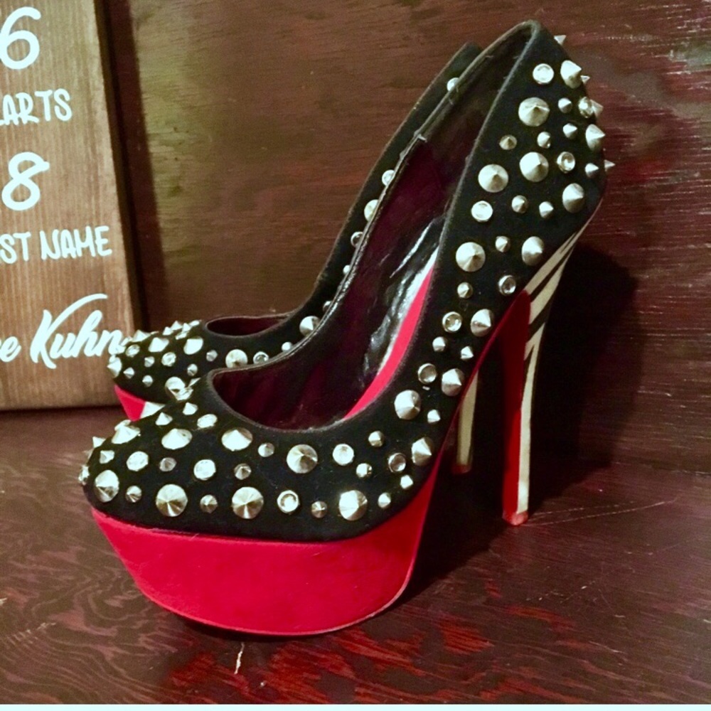 Gold Fish Heels®